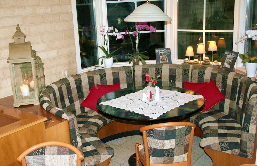 Hotel -Winterfelder Hof Apenburg-Winterfeld Экстерьер фото